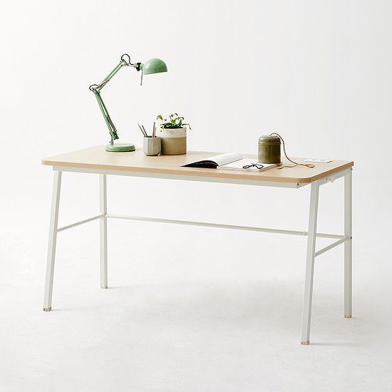 당신만 모르는 한샘 티오 책상 콘센트형 140cm(컬러 택1), 색상(상판/다리):그레이/화이트(C) ··· 당신만 모르는 한샘 티오 책상 콘센트형 140cm(컬러 택1), 색상(상판/다리):그레이/화이트(C) ···