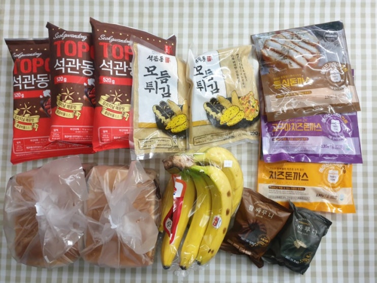  마켓컬리 _ 4월 14일 구매한 찹싸루니 블랙얼그레이 & 다크초코칩, 더오담 등심 & 치즈 & 고치돈 돈까스, 석관동 떡볶이 & 모듬 튀김, 통밀 식빵, DOLE 바나나 후기