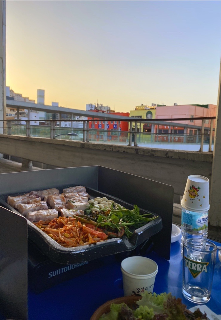  을지로 야외 삼겹살은 다전식당 in 세운상가3층 테라스맛집