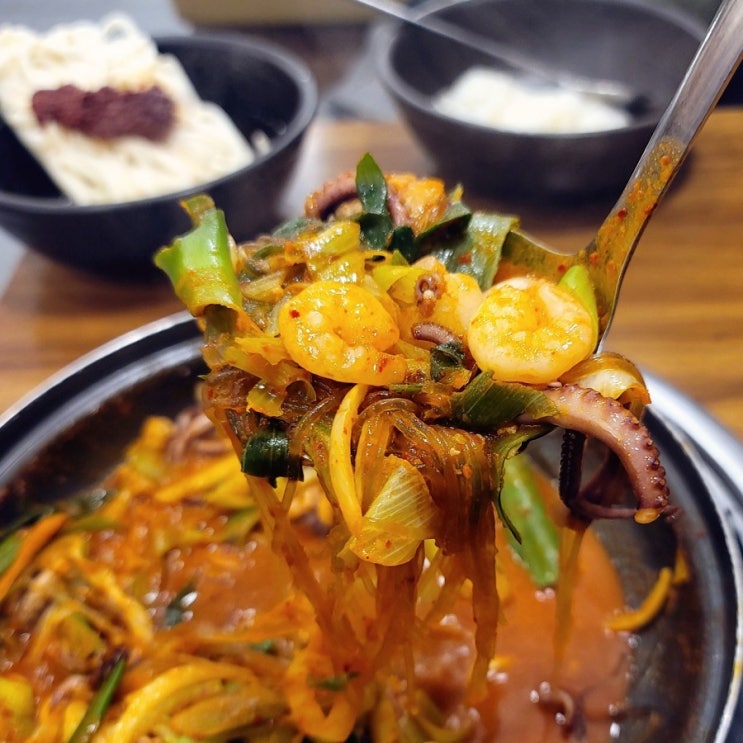  [수원역 롯데몰 식당] '용호동낙지' 낙곱새 후기