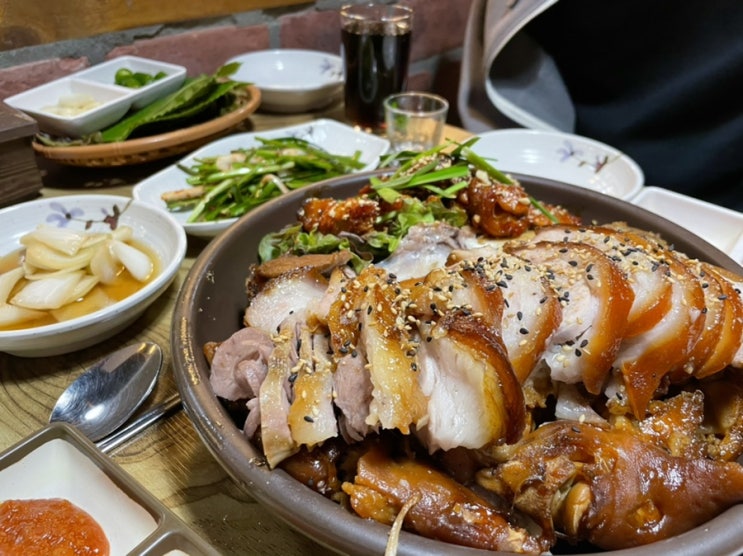  대한민족 ; 야들야들한 족발에 막국수까지 맛있는 구디족발 깔깔거리맛집