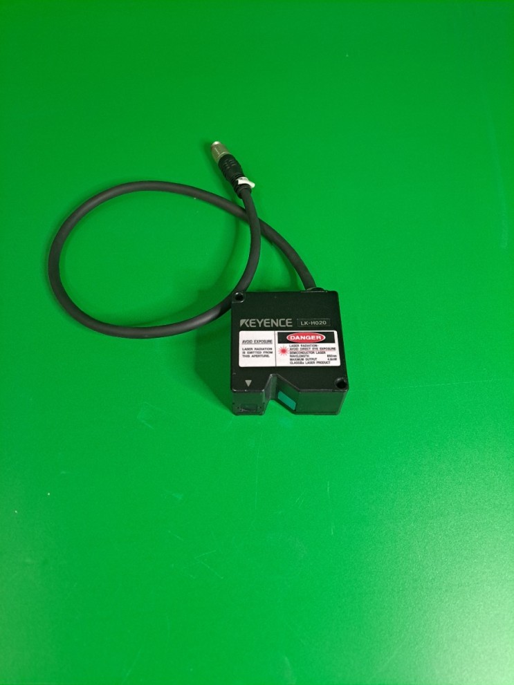 중고 KEYENCE 키엔스 레이저 변위센서 laser sensor LK-H020(판매)