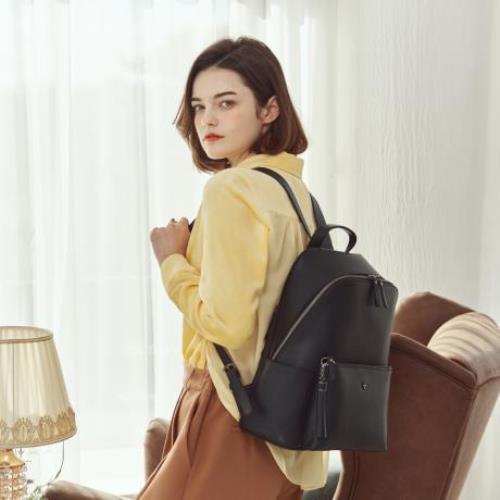 요즘 인기있는 루나앤루나 뉴 타슬가죽백팩 ··· 요즘 인기있는 루나앤루나 뉴 타슬가죽백팩 ···