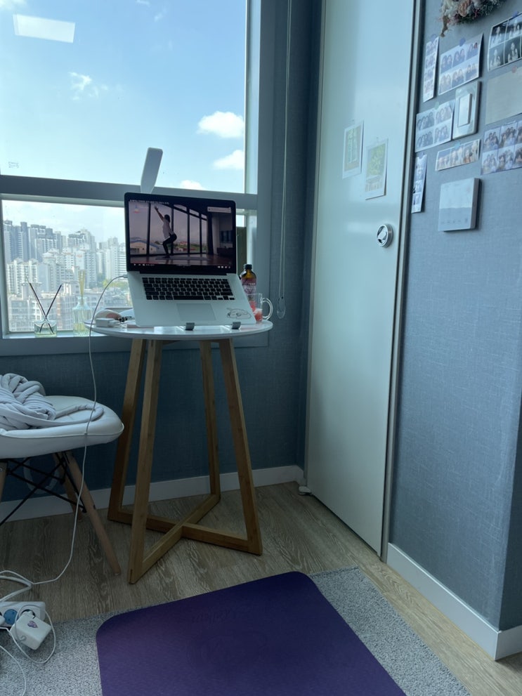  조금씩 천천히 꾸준히만 하면 돼! 블로그씨는 매일 스스로 칭찬해요! 오늘 하루 나 자신을 칭찬해볼까요?