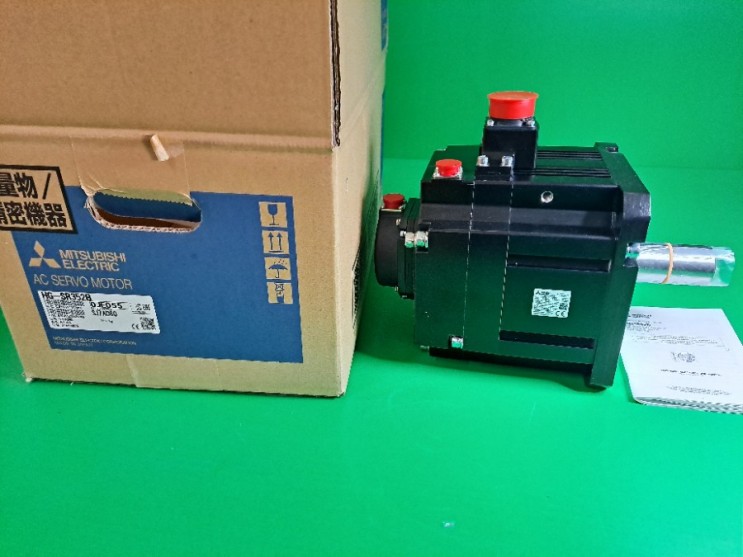 HG-SR352B 3.5KW 브레이크타입 박스만개봉한 미사용신품 (판매)