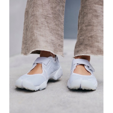잘나가는 일본정품 NIKE 나이키 WMNS AIR RIFT BR 위멘즈 에어 리프트 BR 848386100WHITEPure Platinum 59841 PROD7 좋아요 잘나가는 일본정품 NIKE 나이키 WMNS AIR RIFT BR 위멘즈 에어 리프트 BR 848386100WHITEPure Platinum 59841 PROD7 좋아요