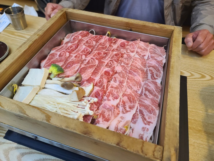 부천신중동역 도토리편백집 이베리코 돼지 런치세트