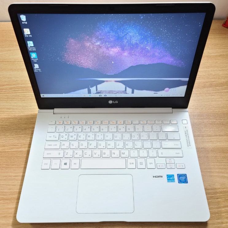 후기가 좋은 LG전자 울트라PC 14U360-EU2TK 14인치 중고노트북 ··· 후기가 좋은 LG전자 울트라PC 14U360-EU2TK 14인치 중고노트북 ···