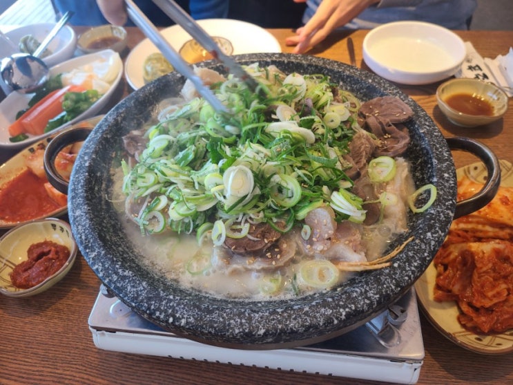  도가니탕 전문점 서오릉 푸주옥