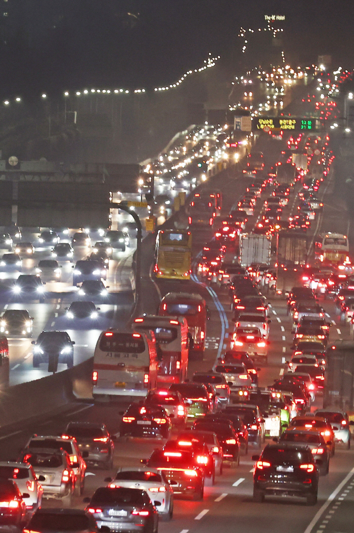 9.2억 아파트 거주자…기초연금, 강남 받지만 분당 일산 못받아 9.2억 아파트 거주자…기초연금, 강남 받지만 분당 일산 못받아