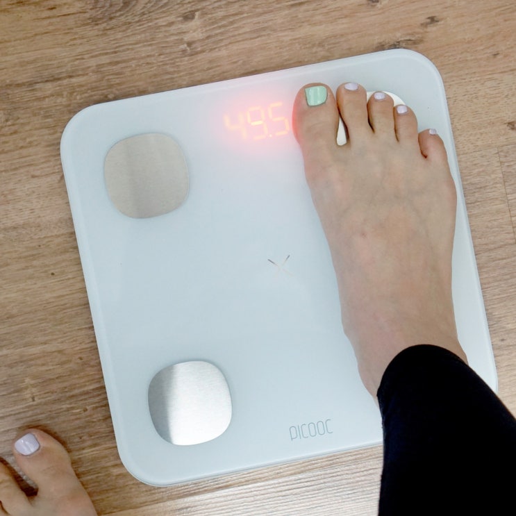  요즘내게 필수품인 스마트체중계 피쿡