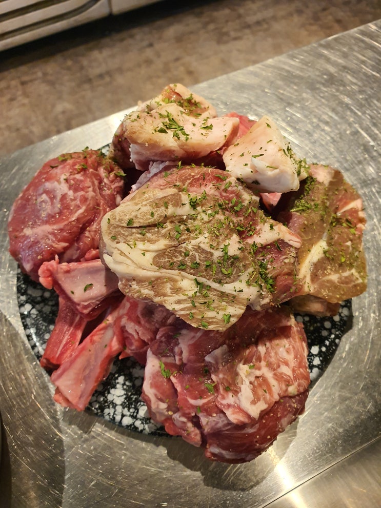  진1926 한남동 양고기 맛집
