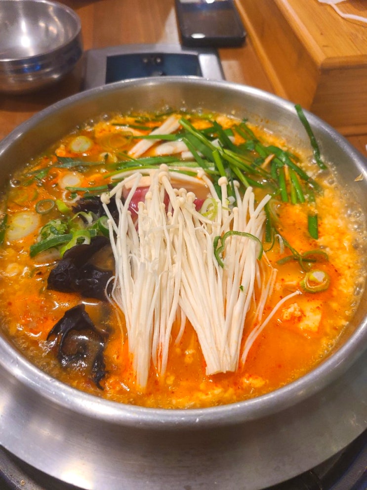  경남 사천 두부 검은콩두유 맛집!와룡산 순두부마을 맛보고 왔어요