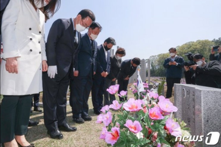  4.19 기념일, 주호영 대표 참배