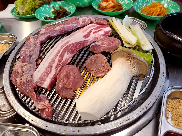  화곡동 맛집 ! 특수부위 화곡역 고기 맛집 뽈수록매력 방문 후기