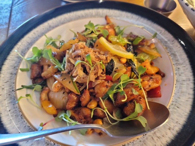  벤탄빌라(베트남, 태국 요리)수원 송죽동 만석공원 맛집