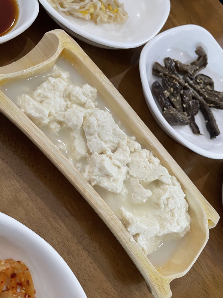 소령원장단콩두부마을에서 식사를 하다. 소령원장단콩두부마을에서 식사를 하다.