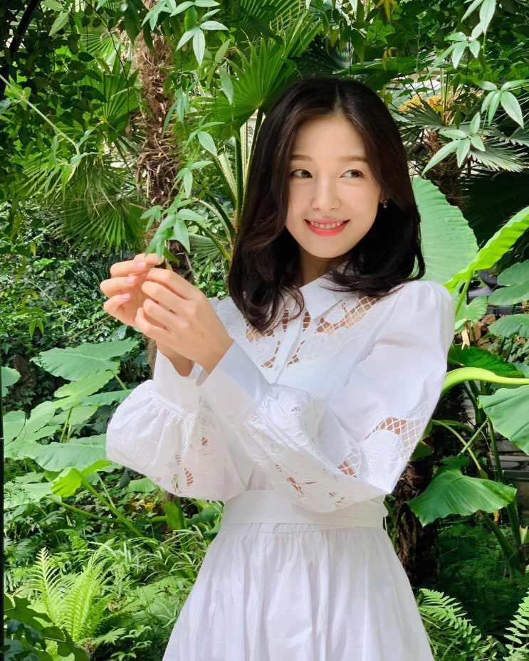 210419 오마이걸 아린 인스타그램