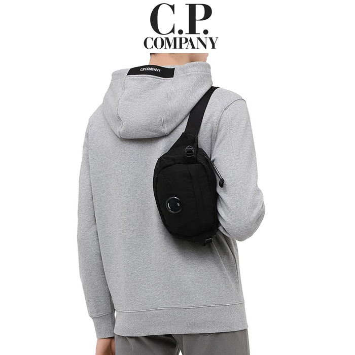 요즘 인기있는 CP컴퍼니 21SS 렌즈와펜 벨트백 10CMAC085A 999 추천합니다 요즘 인기있는 CP컴퍼니 21SS 렌즈와펜 벨트백 10CMAC085A 999 추천합니다
