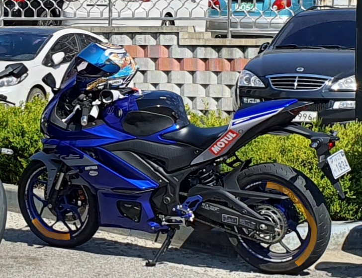  YZF-R3 2020 - 휠테이프 실종사건(황당주의)