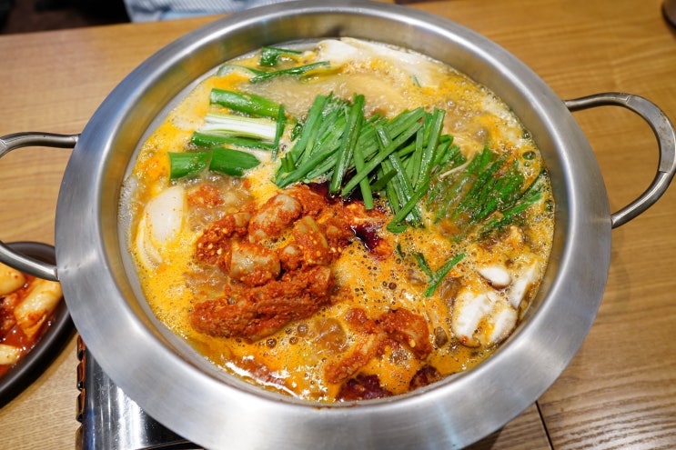  수원역설렁탕 맛집 :: 백종원의 인생설렁탕 수원역점 / 마라 곱창전골 후기