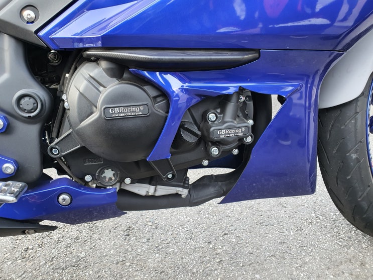  YZF-R3 2020 - 언더카울 박살 사건