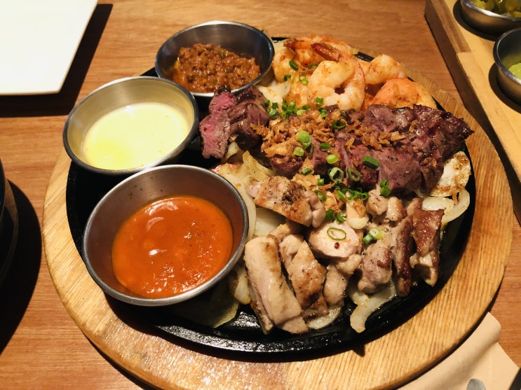  홍대 합정 멕시칸 음식 전문 훌리오에서 야무지게!