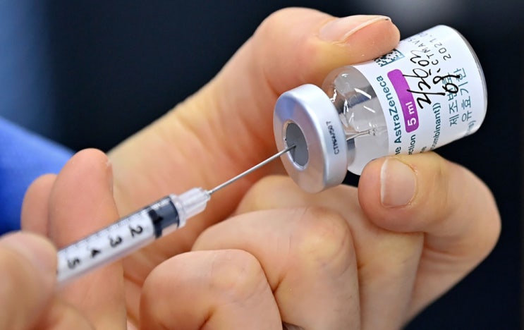 캐나다 아스트라제네카 백신 접종 40세 이상 확대 관련...