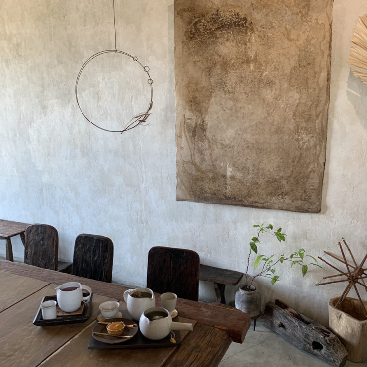  [제주 카페] 'totem ore(토템오어)' - 목가적이고 잔잔히 아름다운 한경면 tea 카페