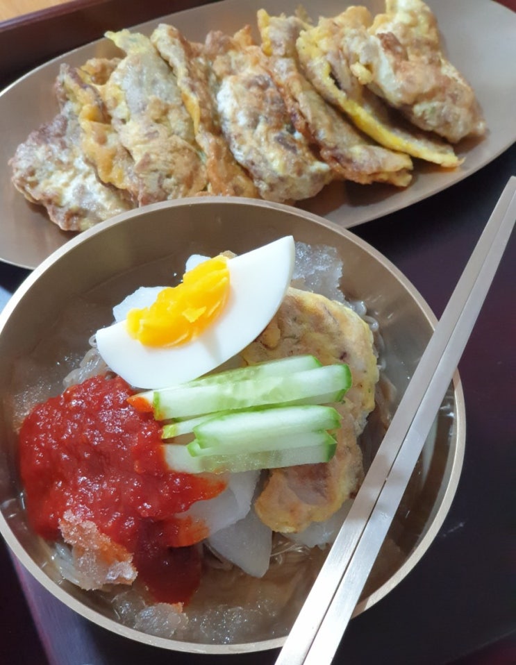  매운맛의 최강자  코스트코  해주냉면  :  간단 육전과 함께 하세요.