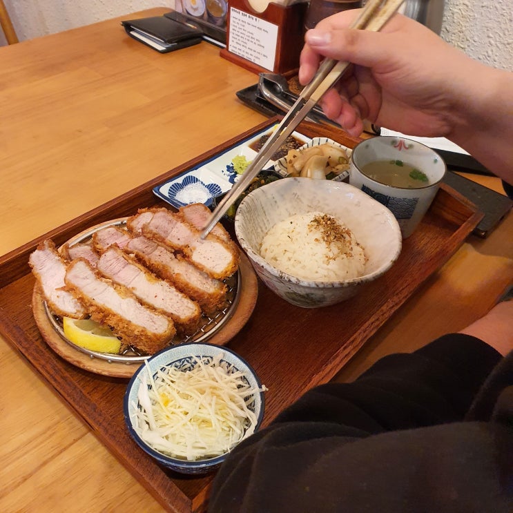  완주/ 돈가스 별로 안 좋아하는데 진짜 맛있다!ㅁ!경양카츠