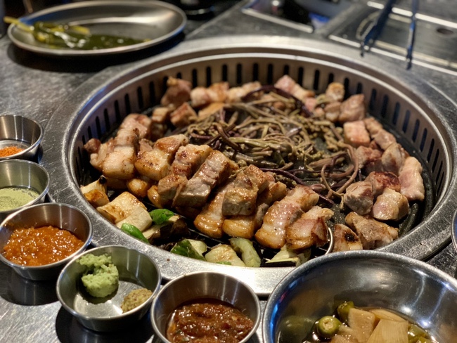 전포동 맛집 [구덕포끝집고기] 고사리와 목살의 환상 조합