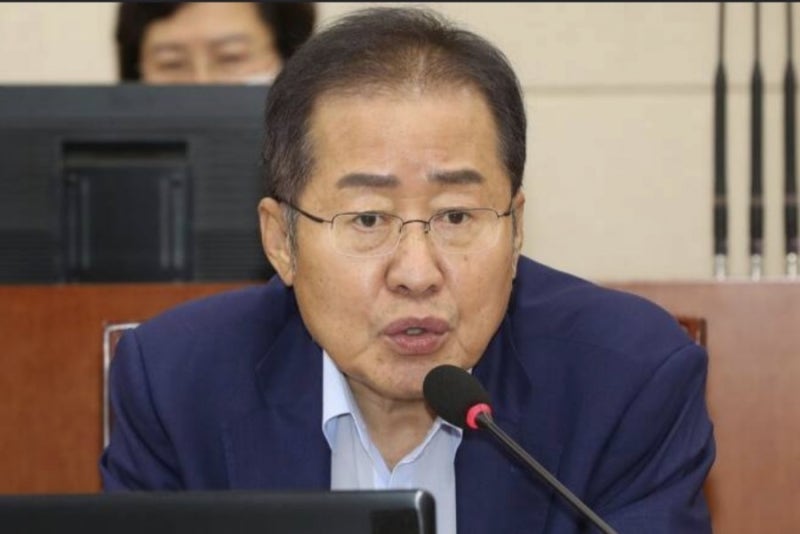 홍준표 "내 아들, 아버지가 야당 인사라는 이유로 면접 떨어졌다"