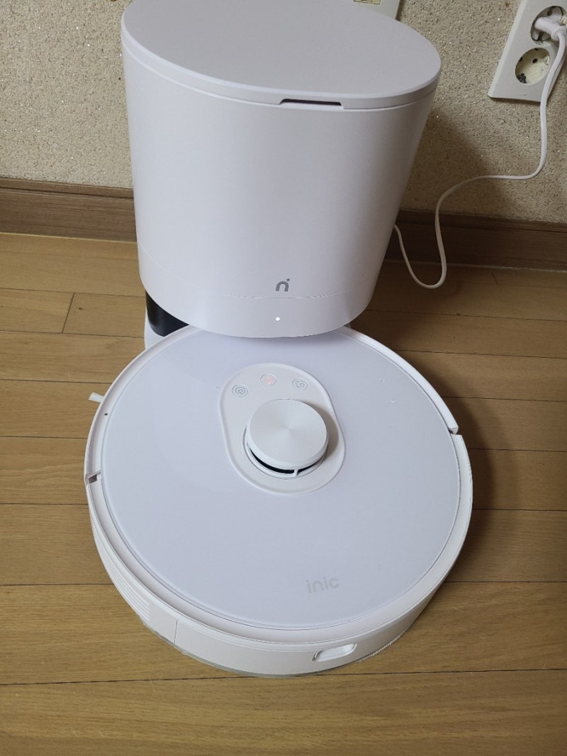 아이닉 로봇청소기 i9 솔직후기