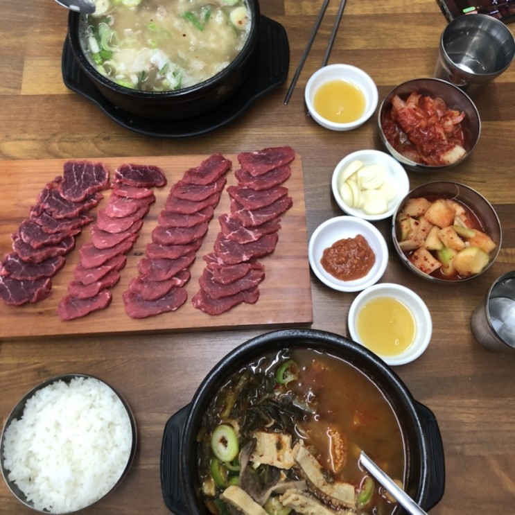 [대전 태평동 맛집] 육사시미가 맛있는 대전 유명 국밥 맛집 원조 태평소 국밥