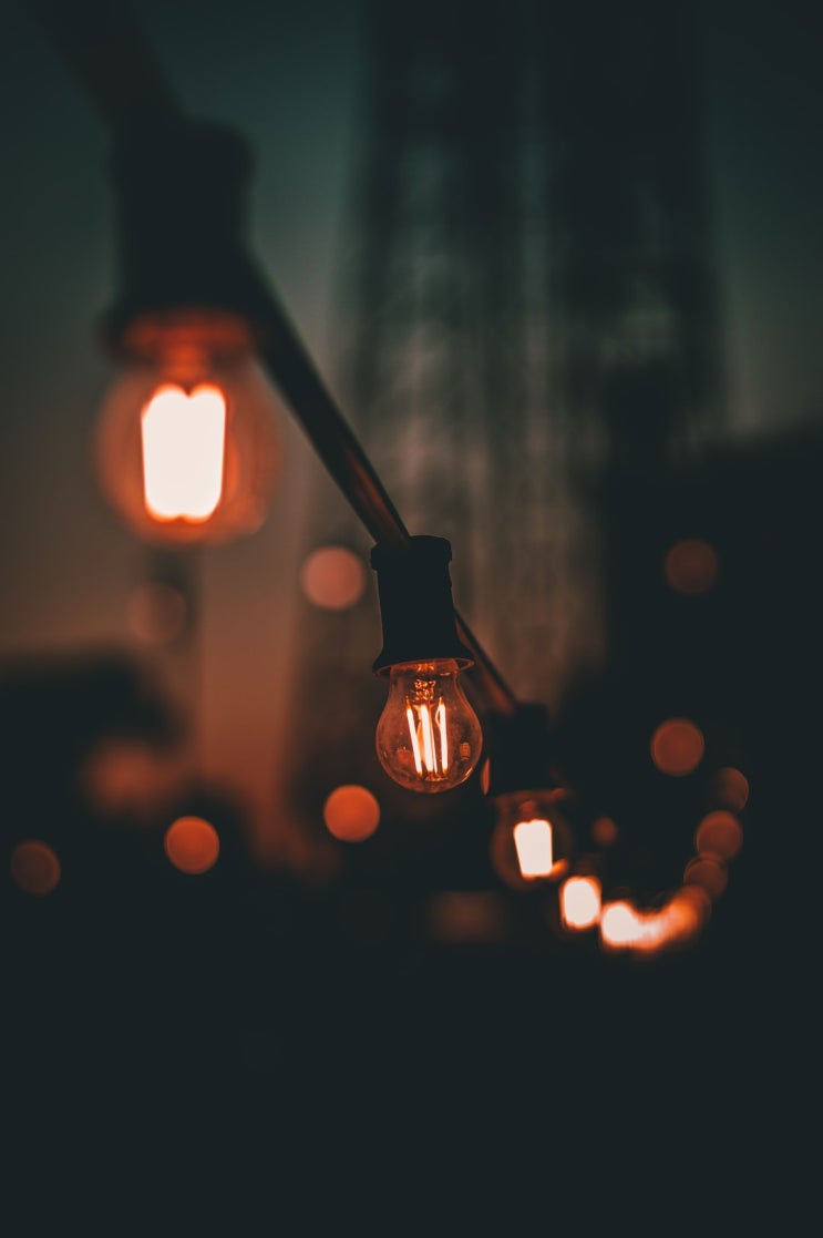  33_ 까만 밤