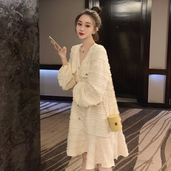  요즘 인기있는 루즈핏 트위드 퍼프소매 클래식 원피스 좋아요