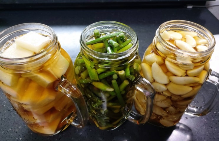 봄철 장아찌 쉽게담그기 마늘장아찌 마늘쫑장아찌 무장아찌 담그기 봄철 장아찌 쉽게담그기 마늘장아찌 마늘쫑장아찌 무장아찌 담그기