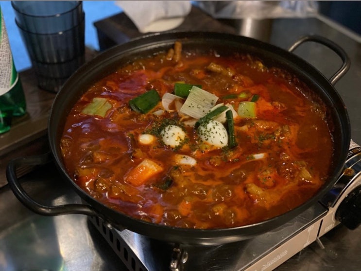 일산 닭발,한 번 가면 평생 잊지 못하는 국물 닭발 맛집