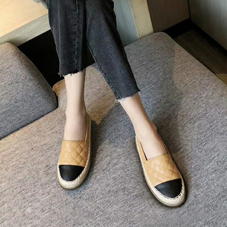 최근 많이 팔린 배색 퀼팅 에스파듀 슬립온 3cm ··· 최근 많이 팔린 배색 퀼팅 에스파듀 슬립온 3cm ···