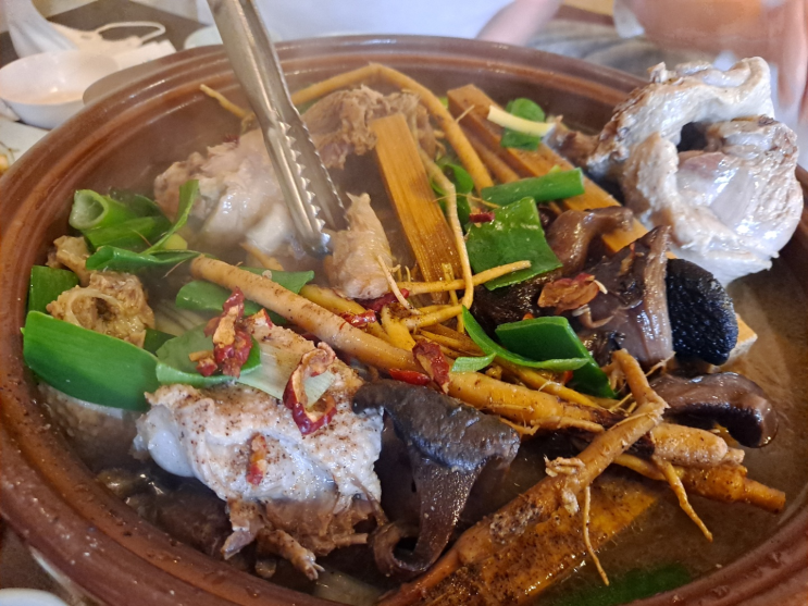  남한산성 맛집, 산성대가에서 능이백숙으로 점심