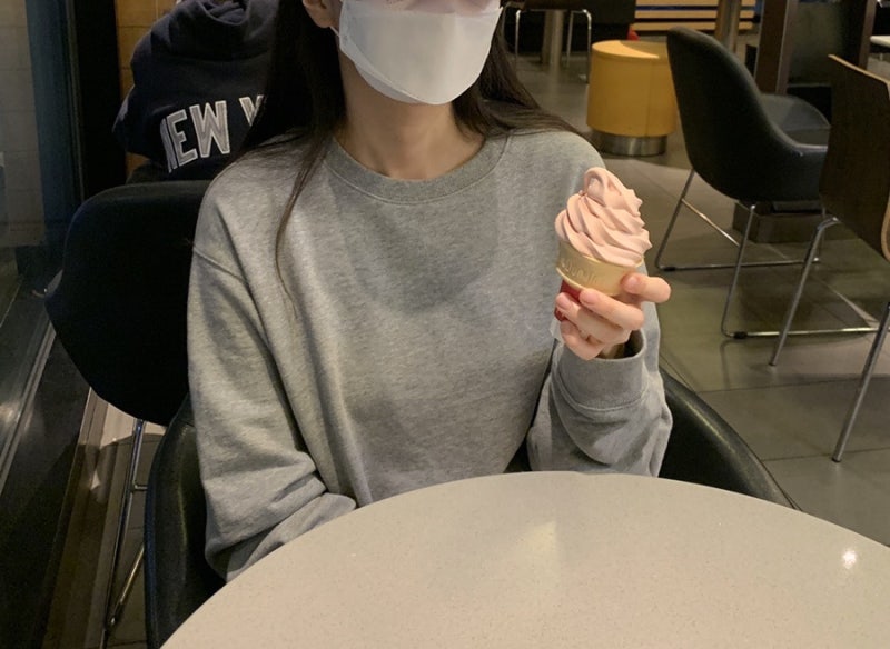 신상 맥도날드 스트로베리 딸기콘 후기, 가격