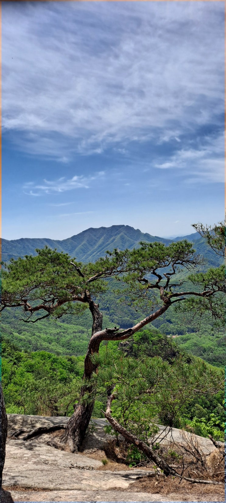  완주 기차산과 해골바위 (100명산)