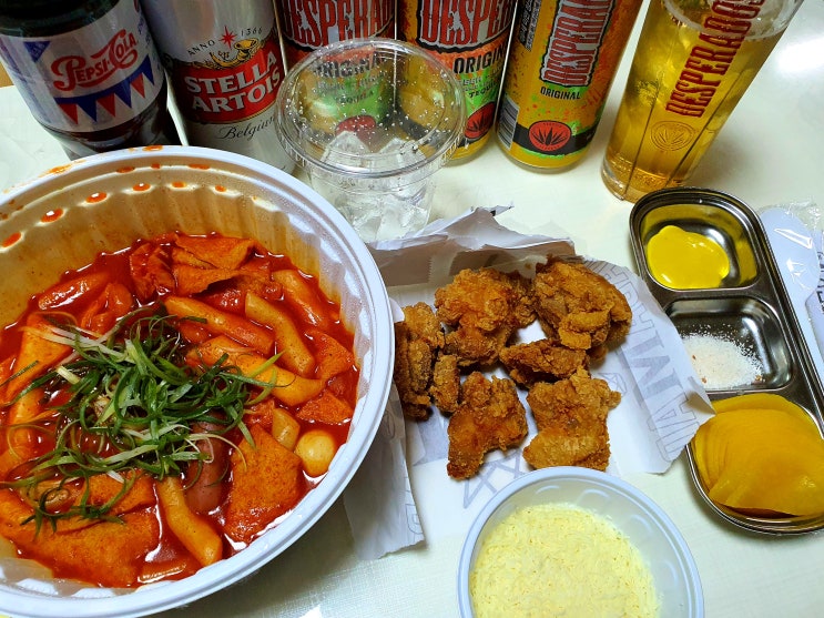 [마담순살떡볶이 봉천점] 나 홀로 치킨세트 & 맥주 - 가성비 맛집 힐링 삼총사