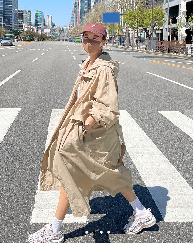  여자 환절기 데일리 바람막이 점퍼! 임블리 후드롱 바람막이 점퍼