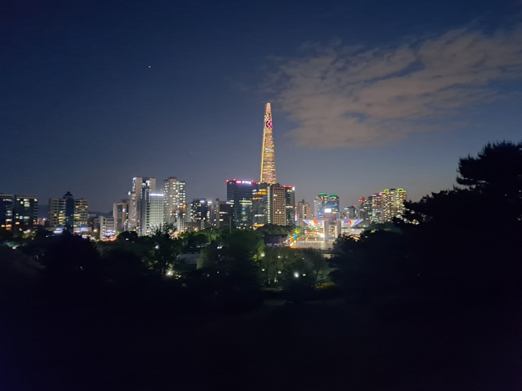  늦은 저녁 남편과 올림픽공원 산책, 멋있는 올림픽공원 야경