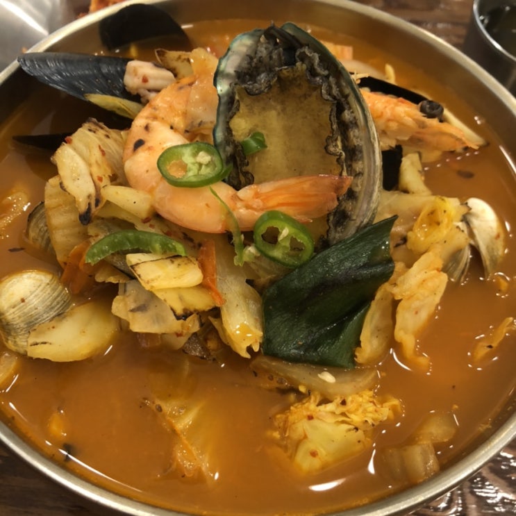  공항동 맛집 칼국수는 칼스토랑