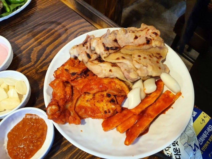  일산 백석 우리지금만나 - 더덕 닭갈비로 유명한 맛집