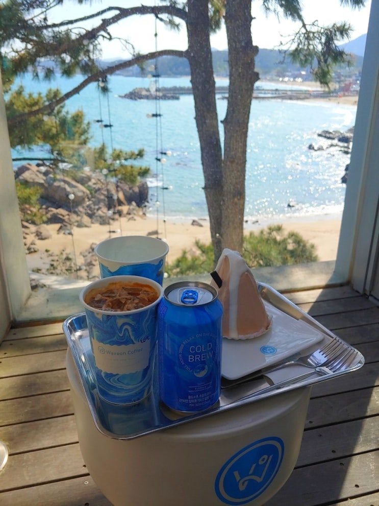  [부산/기장] 빵까지 맛있는 바다 뷰 웨이브온 WAVEON COFFEE