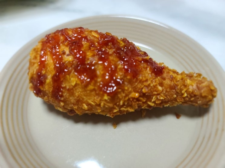  [파리바게트] 신제품 : 파리바게트에서 치킨을 판다고?! [치킨박스] 리뷰c